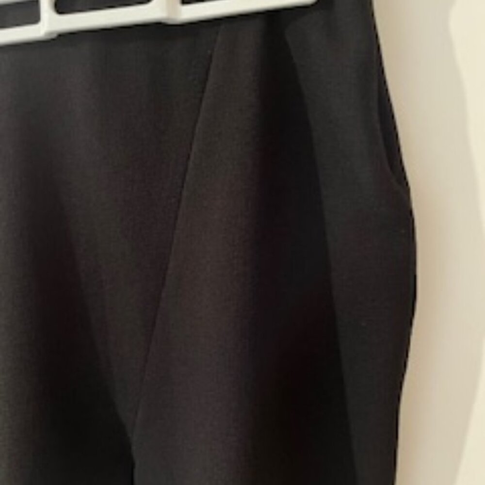 skirt - Picture 3 of 4